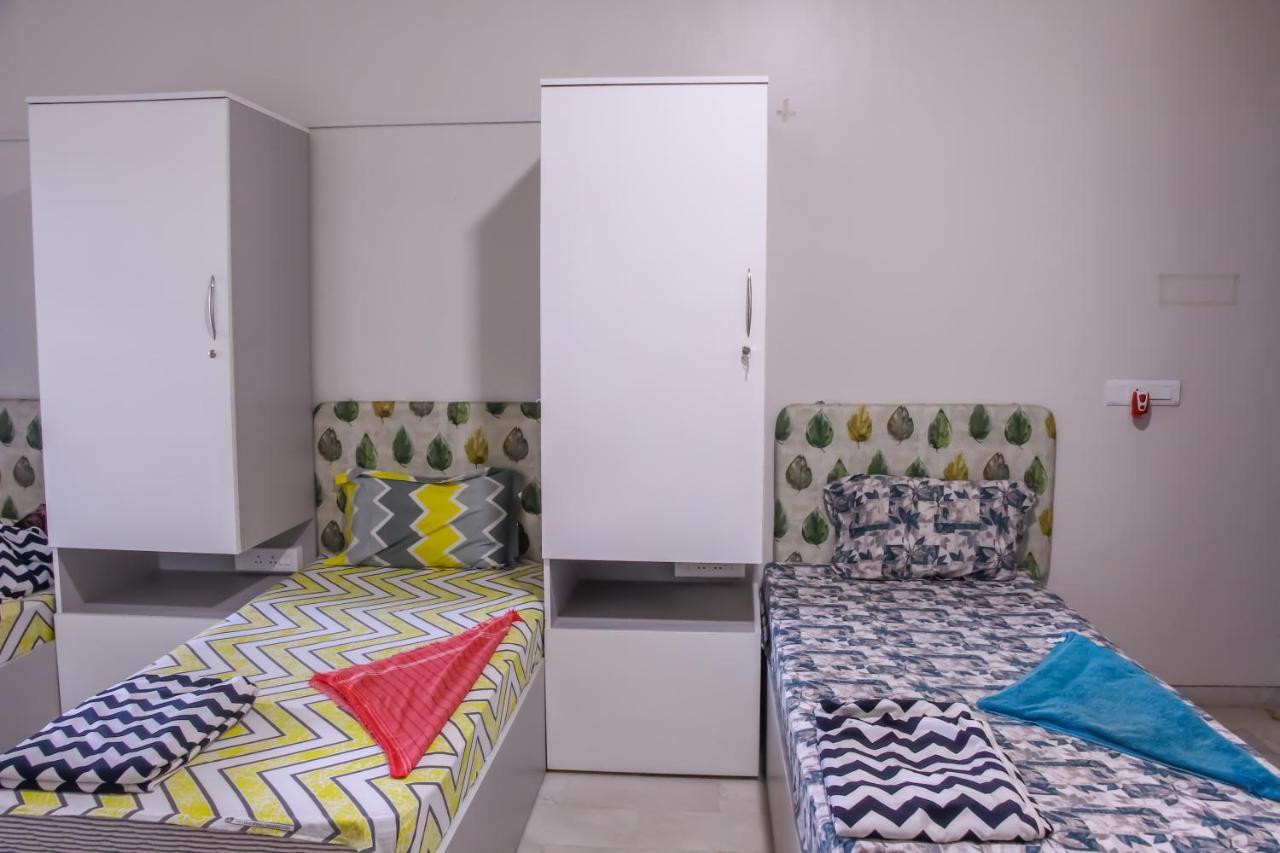 Urban Nomads Pune Exterior foto